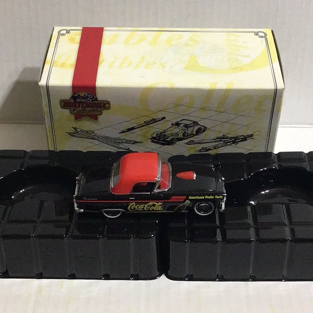 1995 Coca-Cola Matchbox Collectible